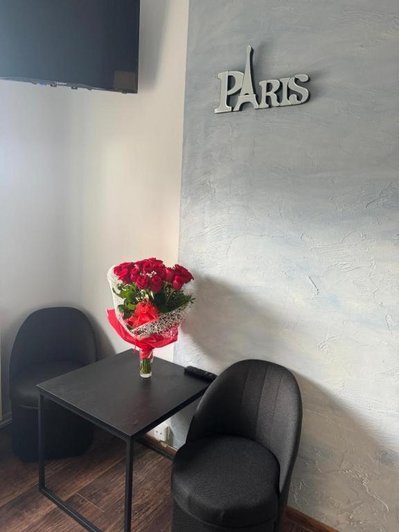 Hotelowe Pokoje Paris -Rynek Centrum- City One 凯尔采 外观 照片